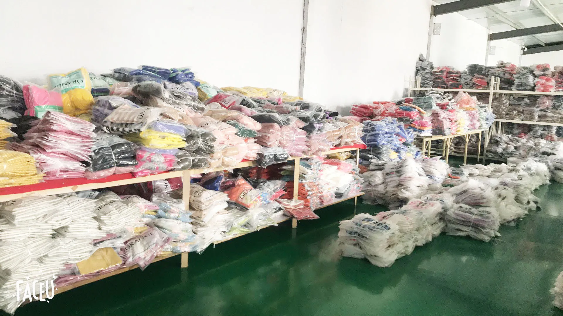 Бандана классического дизайна для домашних животных с логотипом Роскошный нагрудник собак Французский бульдог Мальтийский