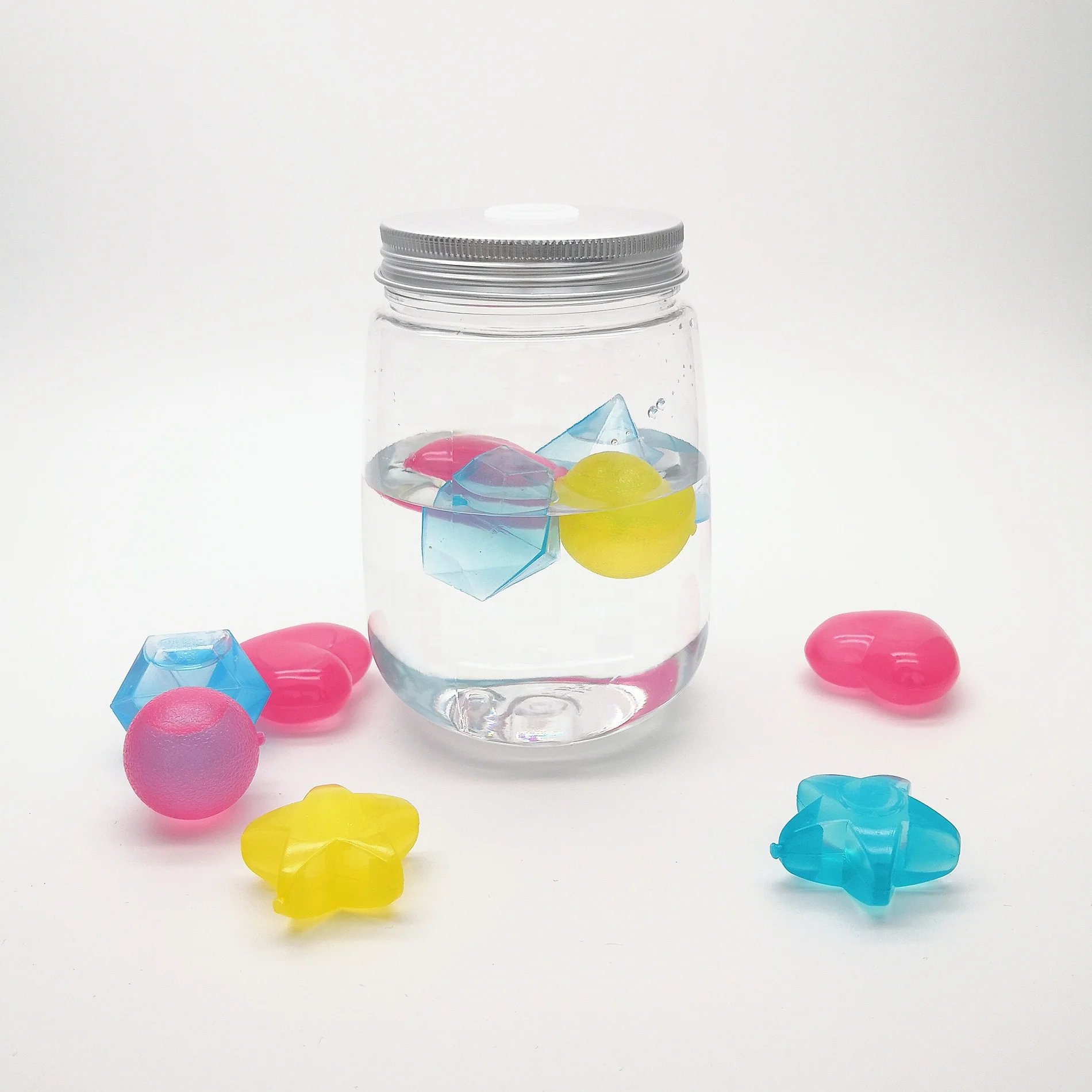 Reusable Plastic ice cube Bar Accessories Chilling Drinks