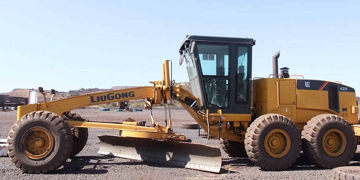 High Performance 425 HP 19500KG Motor Grader CLG425