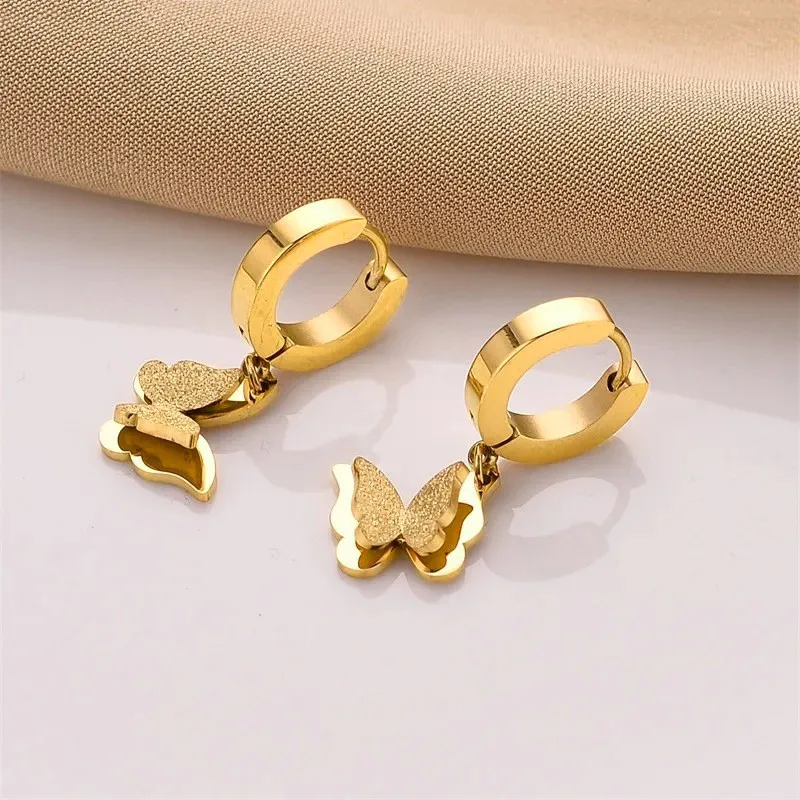 wholesale Titanium steel non fading  18k gold plated earrings set cheap  teddy bear earrings butterfly clip earring