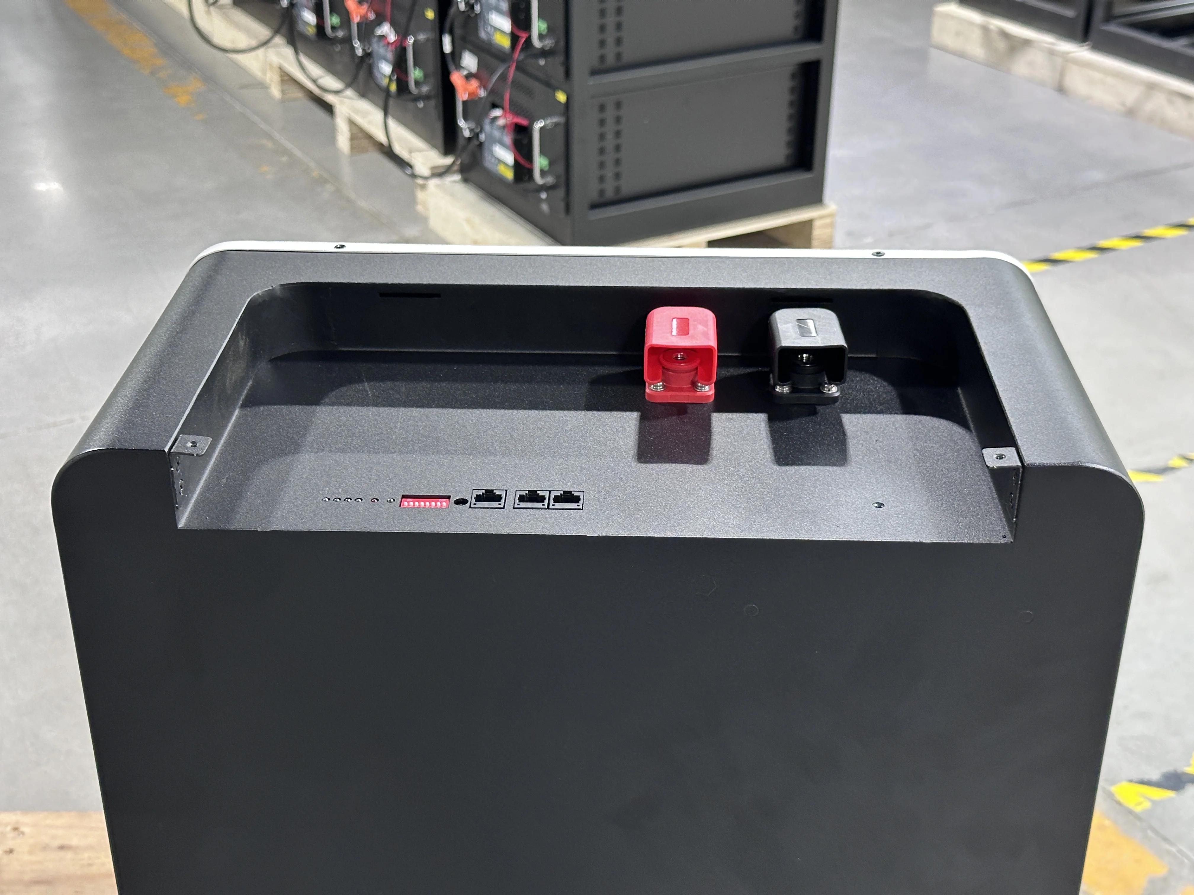 15kwh 300AH Easy Wiring Hidden Cable Solar Energy  Lithium Ion LiFePO4 Rechargeable Battery Pack with Smart BMS