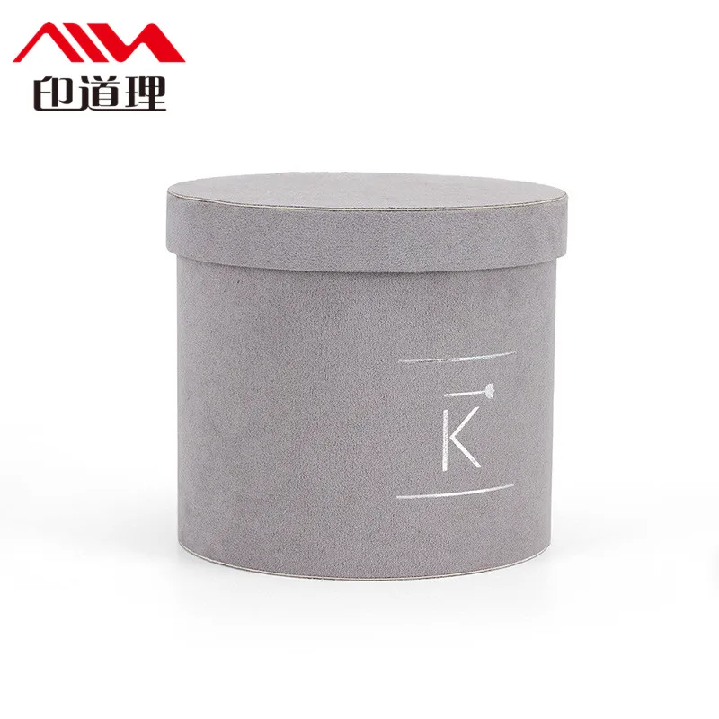 2023 New Hug Bucket Small Pure White Pink Cardboard Round Cylinder Flower Box For Bouquet Packaging