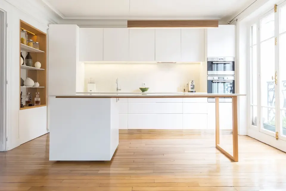 Rental Apartment House Europe Style Matt White Lacquer Small Kitchen Cabinets