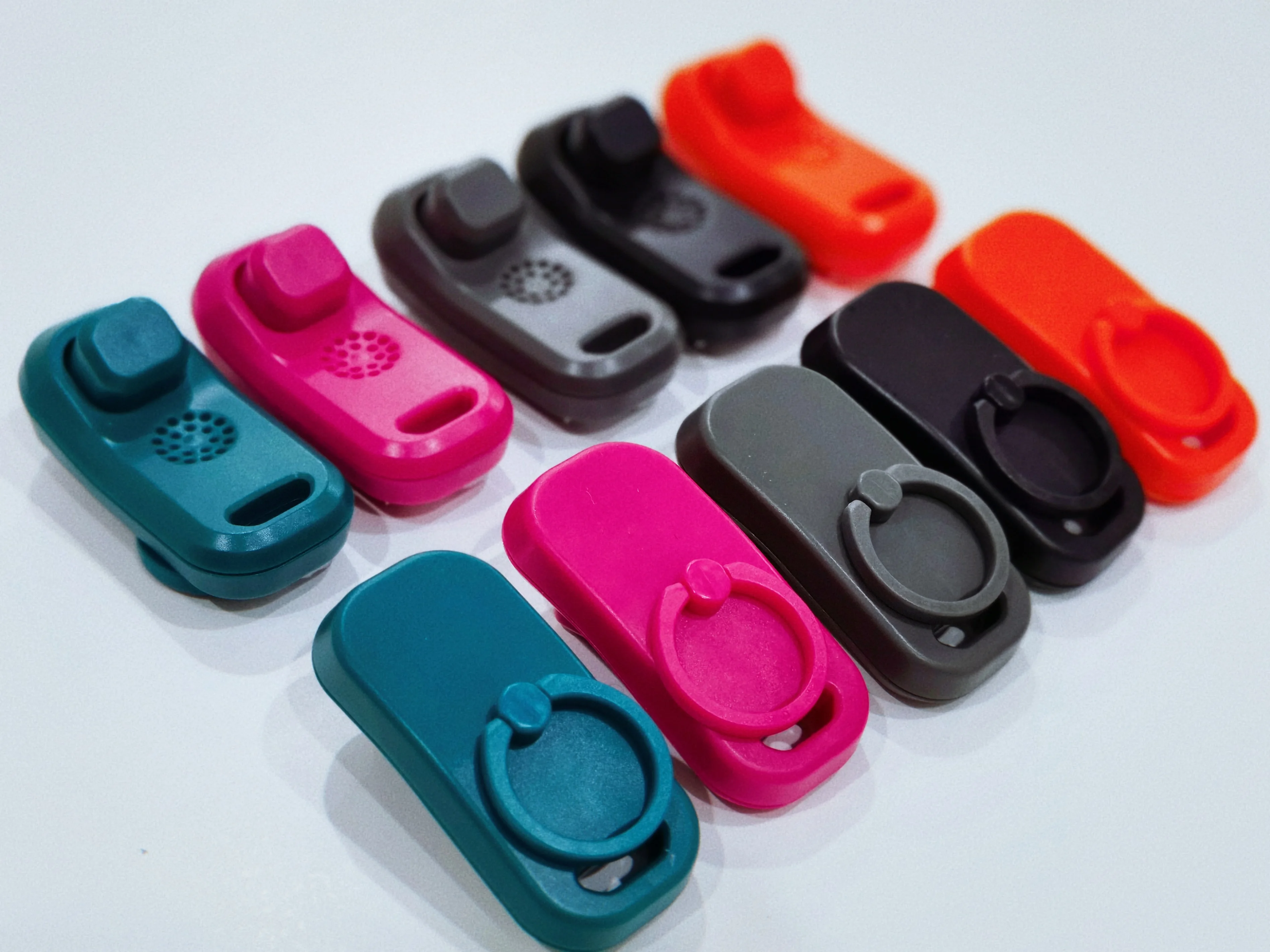 2021 Hot Sale Grey New Command Clicker with finger Ring & Wrist Strap High Quality Dog Training Clicker