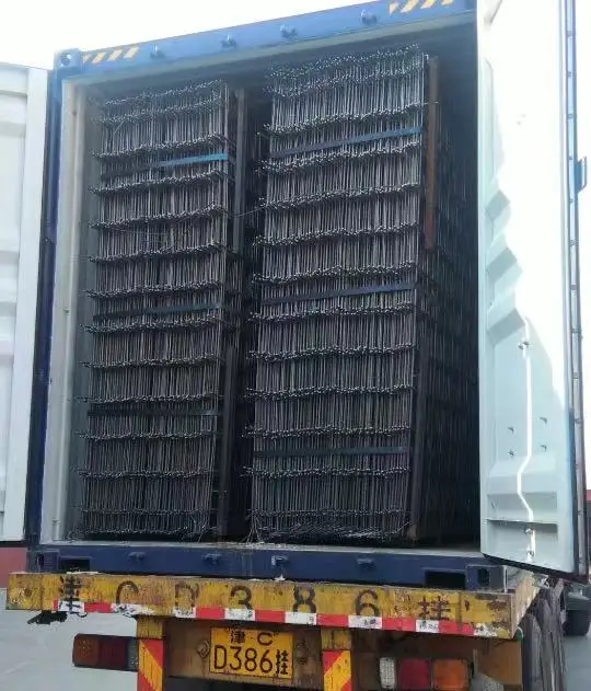 China 6 Gauge 2X2 Galvanized Cattle 1X1 Welded Wire Mesh Panel 4X4 Stainless Steel Welded Wire Mesh Fence Panel Chicken Cage