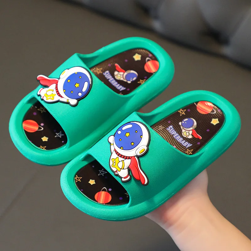Outdoor Boys Beach Casual Comfort Slippers Summer Lovely Cartoon Children Slippers Sandals indoor Soft Bottom Flats Slippers