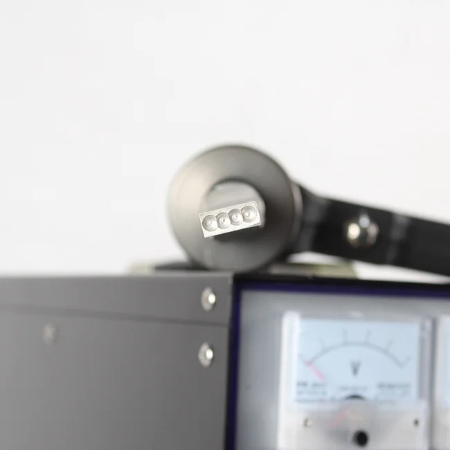 28 Khz 35khz Masks Digital Professional Ultrasonic Handheld Plastic Welder 700w Ultrasonic Welding Machine