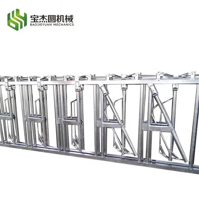 Factory price cow farm equipment high quality durable cow neck lock easy clean cattle headlock