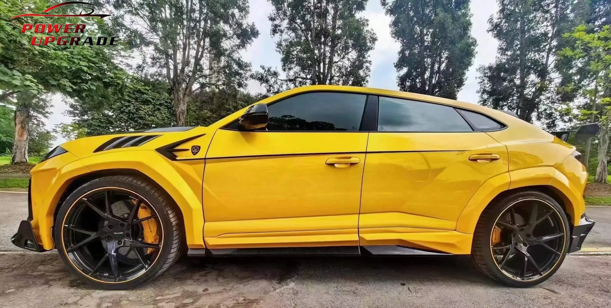 M Style Dry Carbon Fiber Car Bumper Rear Engine Hood Rear Spoiler Full Body Kit For Lamborghini URUS