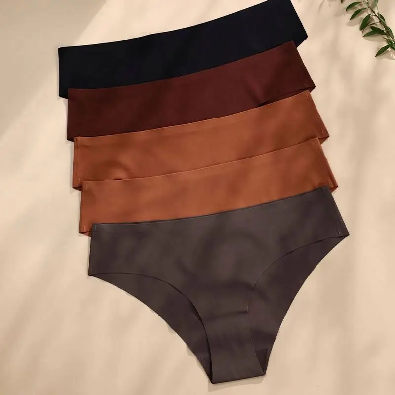 New trend Ruizi Low-Rise Plus Size Ice Silk One Piece Invisible Ultralight Snug-Fit Underwear Lady Seamless Panties