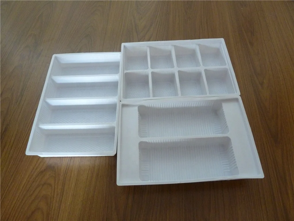disposable chocolate box , 24 cavity chocolate container with clear lid/ cake box packaging