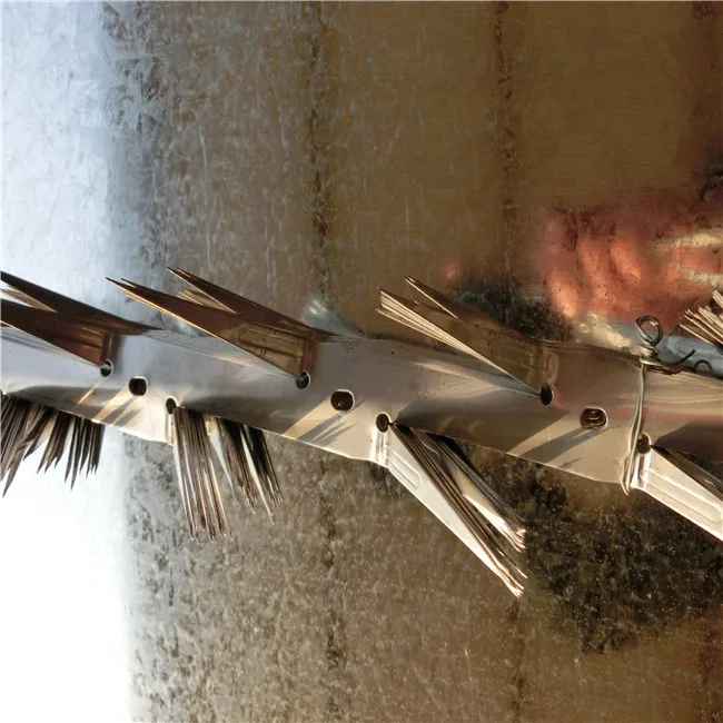 Китайские противоскользящие шипы для стен