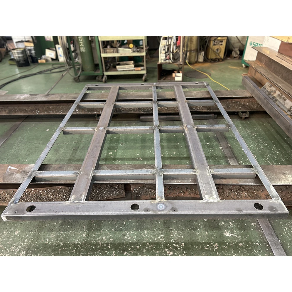 Customizable sizes outdoor pedestal steel base de channel for lightweight switchboards