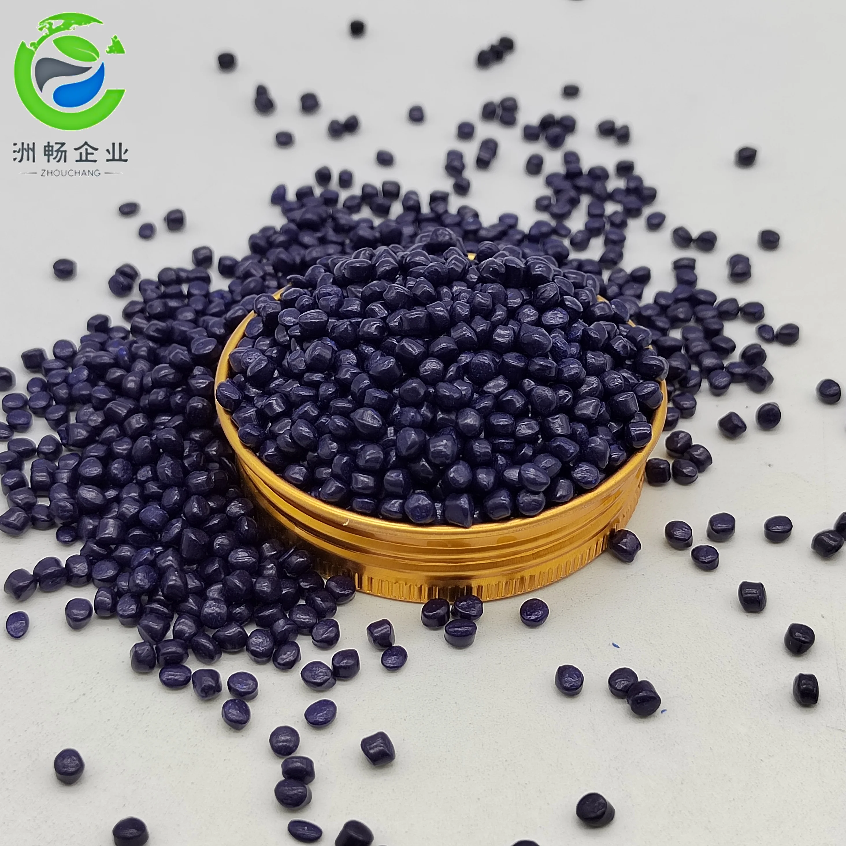 Производители маточных пластиковых маточных смесей под заказ для экструзии и выдувного формования