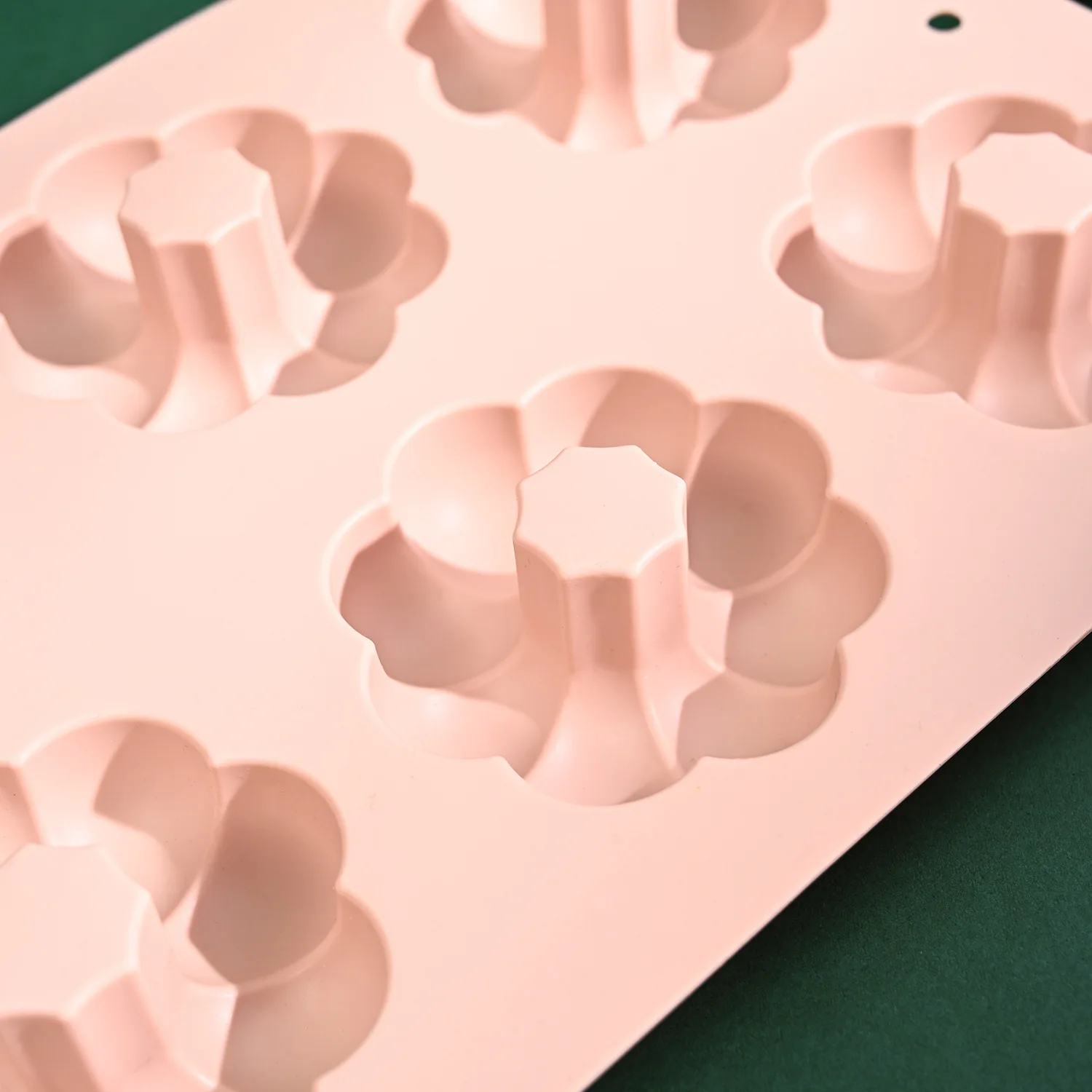 Hot sale high quality polycarbonate chocolate moulds 3536 9,2 gr unique design chocolate moulds candy moulds