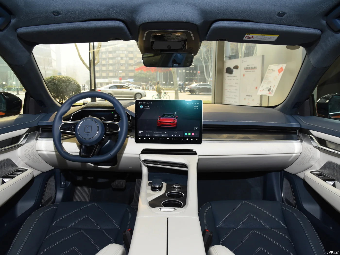 New Energy ZEEKR 001 YOU Luxury Electric Vehicle Black/Grey Body 100kwh Radiation New Energy Vehicle Hot Selling in Stock