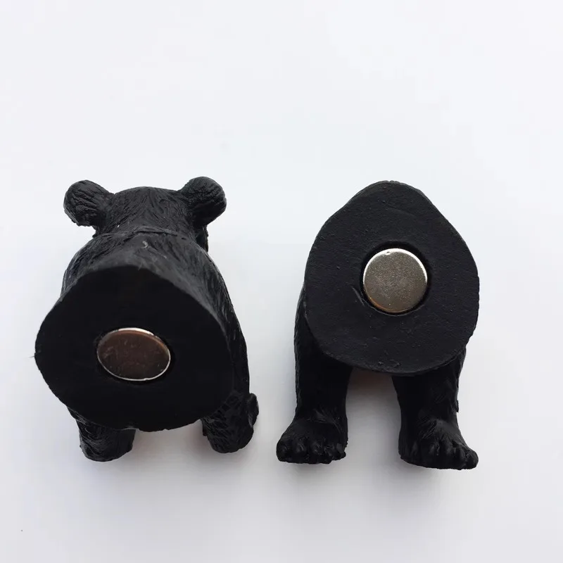 Canadian tourism memorial crafts three-dimensional brown bear combination decoration hand magnetic refrigerator sticker