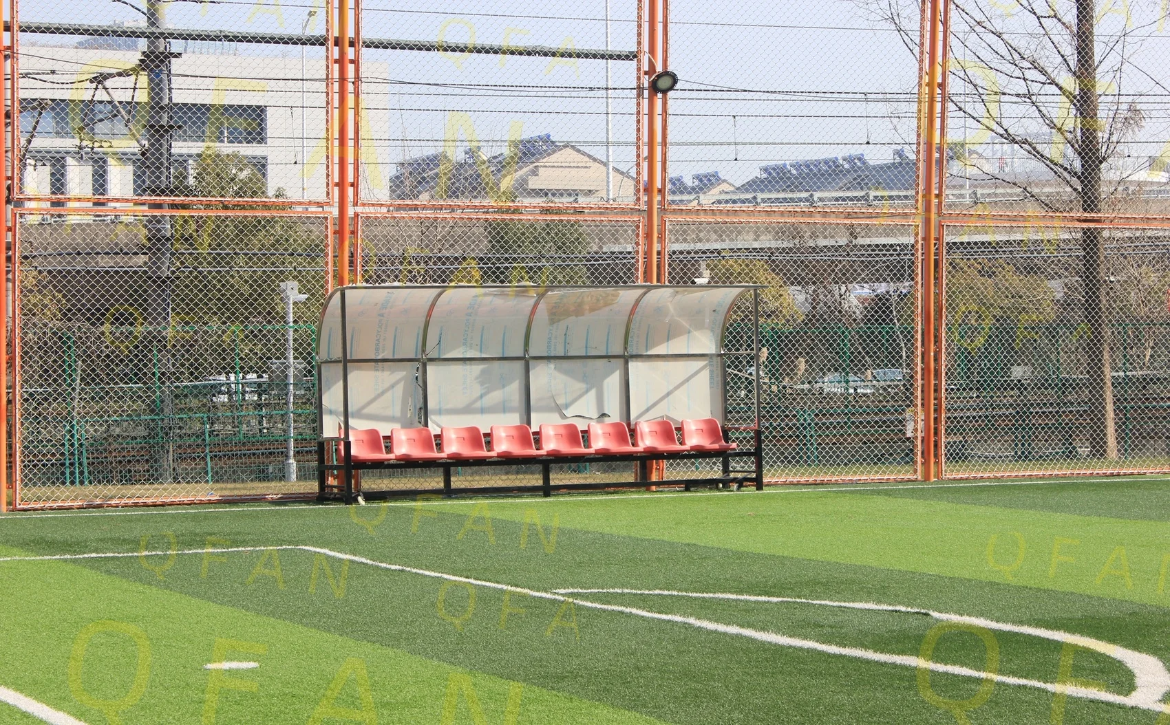 Qfan  5-person Soccer Sport Court Football Field  Play Soccer on Grass Ground