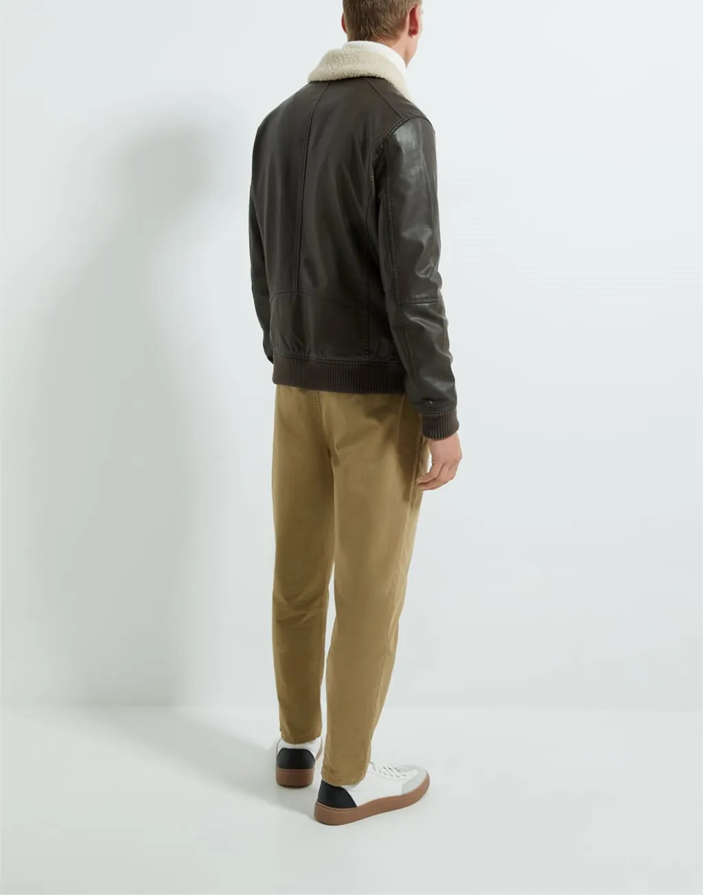 
Wholesale fashion simple detachable fur collar leather jacket for men 