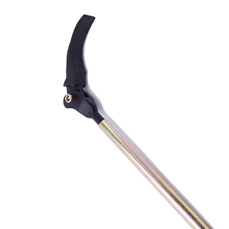 Rugged cast iron jaw easy wire puller for smooth or barb wire