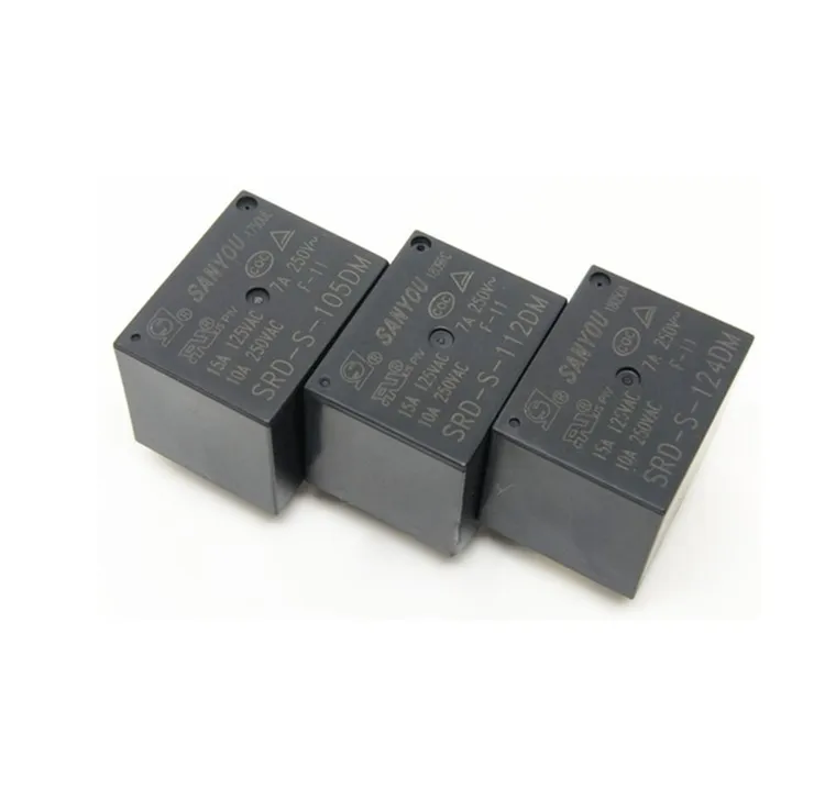 SRD-S-112DM Relay SRD-S-112DM a group of normally open 4-pin 10A250VAC  SRD-S-112DM