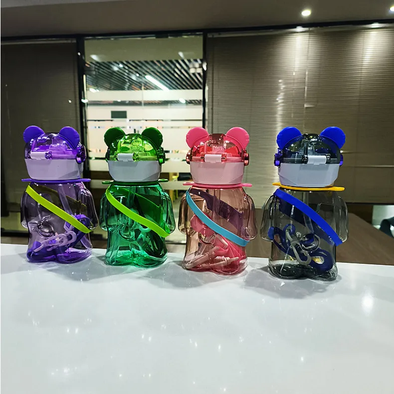 Wholesale Popular Cylindrical Straight wholesale plastic sports water bottles With Straw Portable