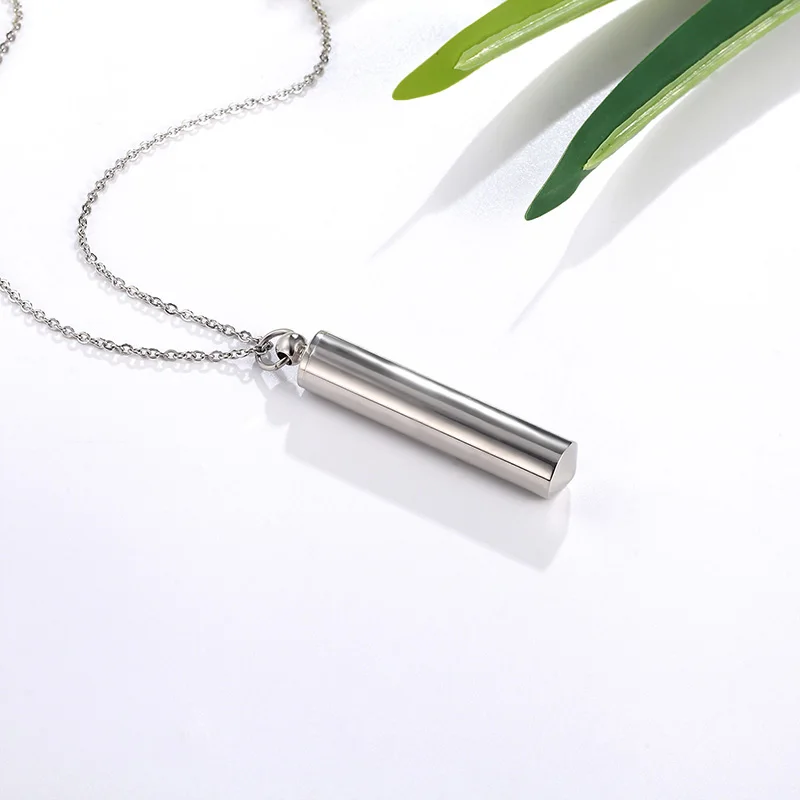 
Simple Design Stainless Steel Pendant Can Open Cylinder Perfume Bottle Token Bottle Rune Bottle Necklace Pendant For Gift 