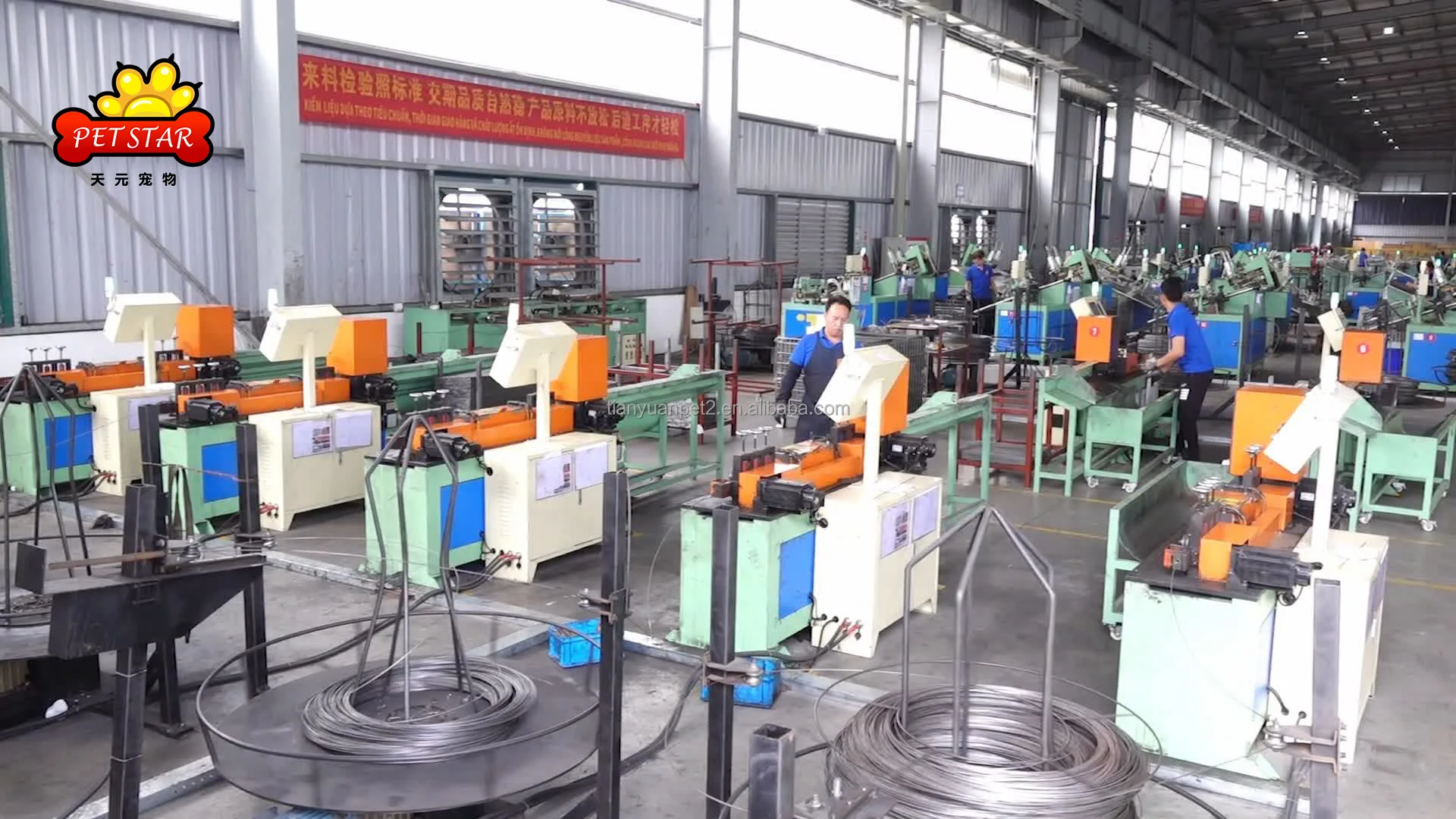 Made in Vietnam Pet Cage Factory Direct Sales Indoor Outdoor Small Animals Cage for Rabbit Chinchilla Ferret Bunny House Cage