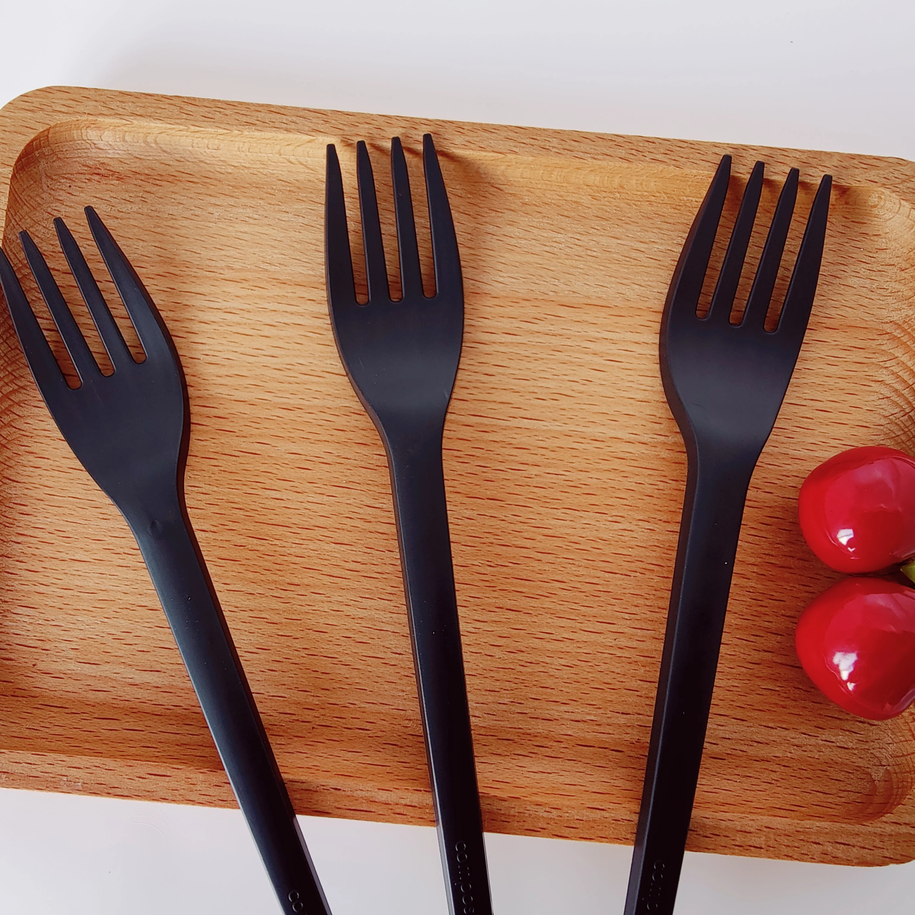 Manufacturer Cheap PLA Biodegradable Picnic Party Disposable Cutlery  compostable biodegradable forks dinnerware sets