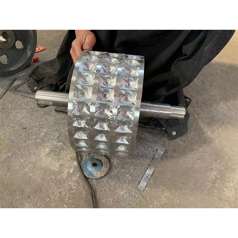 2022 new cheap price High capacity Cobblestone briquette forming machine for price