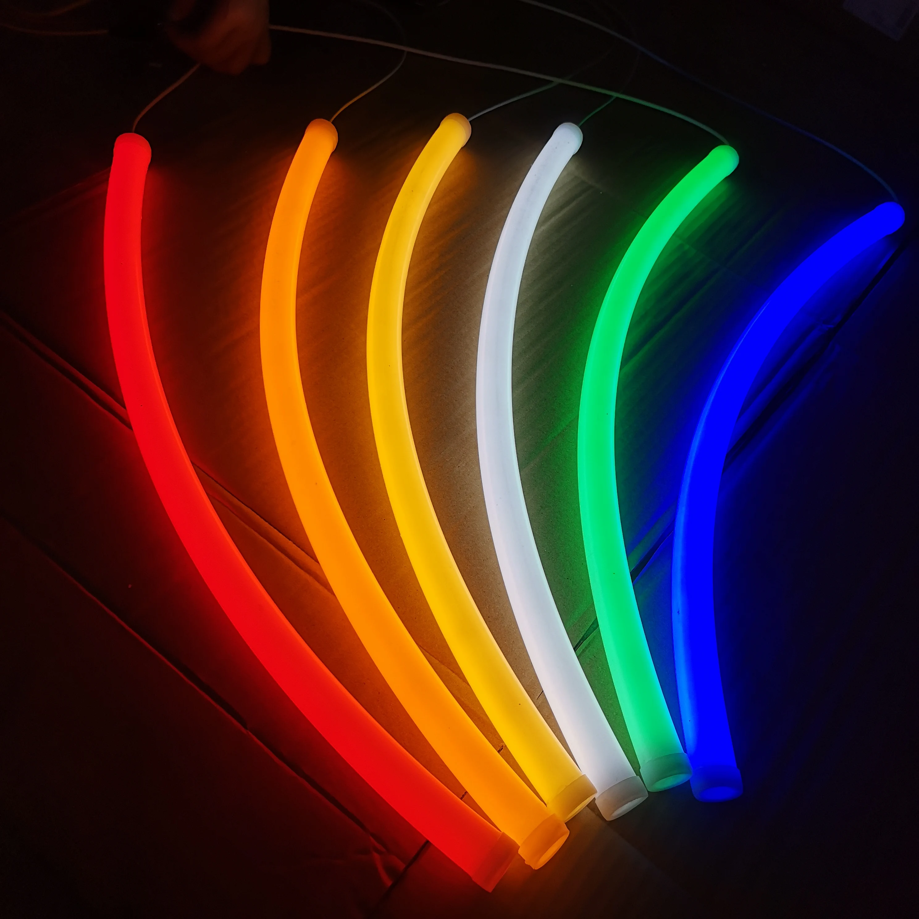 360 градусов силиконовая светодиодная неоновая 24 вольт мягкая трубка rgb Неоновая Гибкая лента освещения