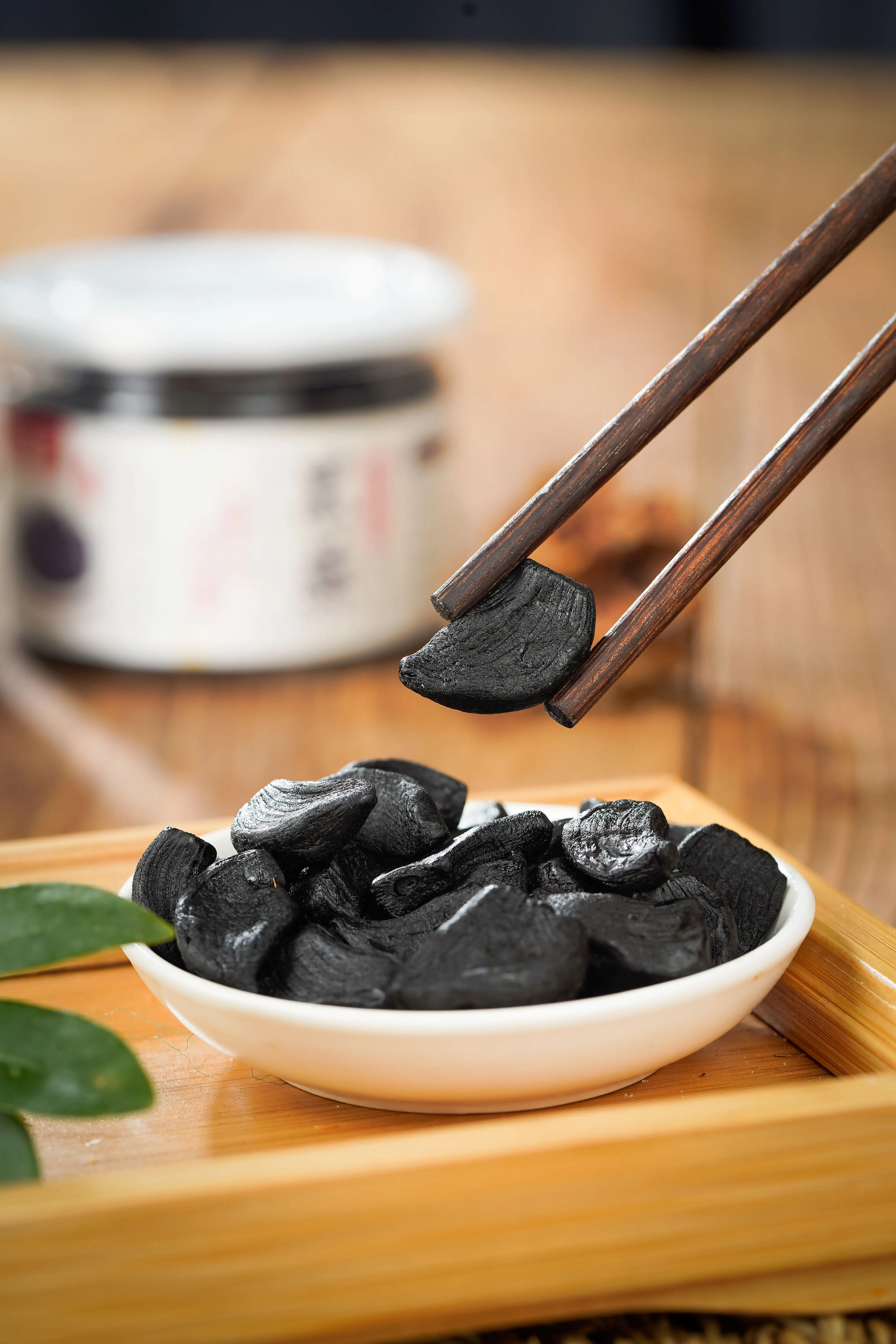 factory price premium quality garlic hearlty snack food 100% pure organic black garlic