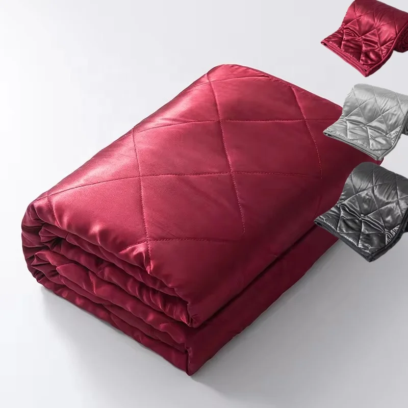 FREE SAMPLE custom cooling summer Wholesale imitated silk satin anxiety relief customized weighted blanket duvet supplier