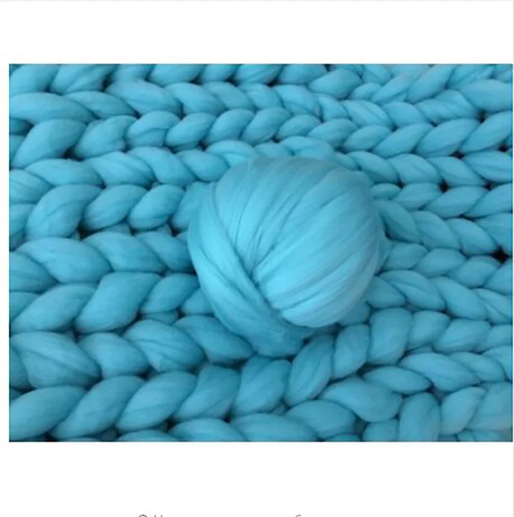
Wholesale Multi Color 100% Merino Wool Giant Merino Wool Yarn Rugs Wool Top Roving Giant Chunky Yarn 