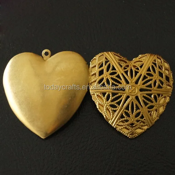 2015 wholesale Hollow Peach Heart pendants Choker Necklace Photo locket