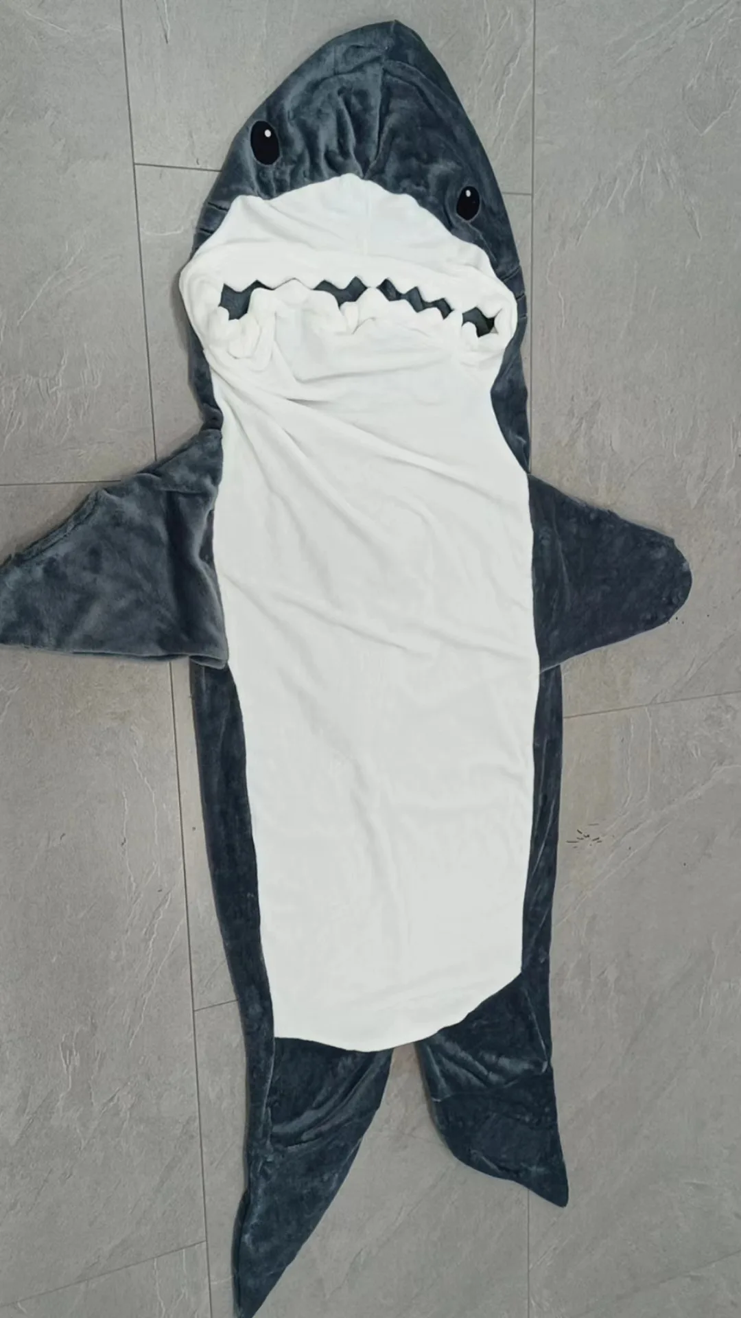 Customized new design home sleeping bag adult gift shark shaped flannel shark sleeping bag for boys and girls