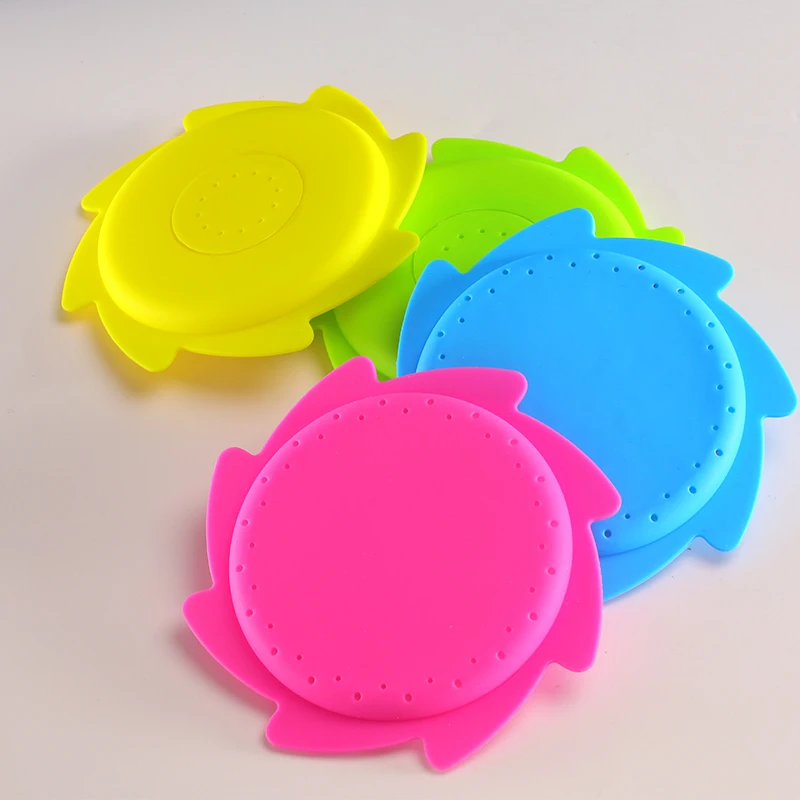 Water Splashing Flying Disc for Kids Backyard Games and Outdoor Summer Toys Splash Water Flying Disc Toys