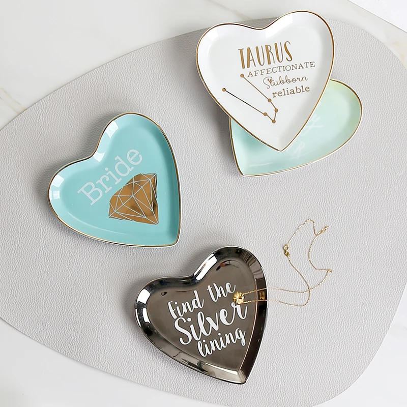 High Performance Exquisite Gold Rim Heart Shape Table Decoration Jewelry Tray for Wedding Gift