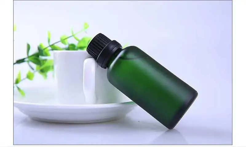 Comfortable Wormwood Extracting Solution Pure Wild Mugwort Essential Oil  Enhance Penetration Effect Moxa Therapy