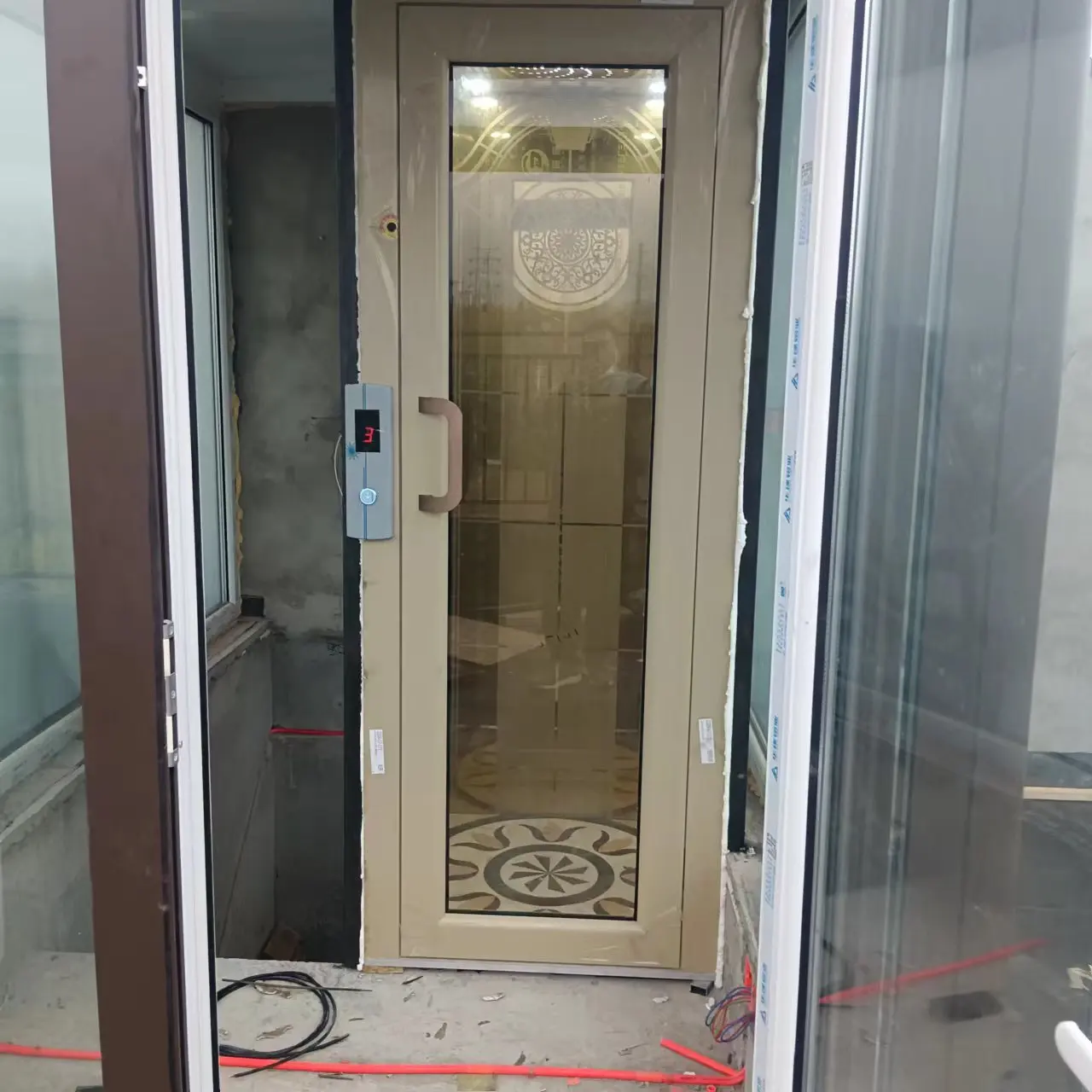 Ce Certificate House Two Floor Home Elevator Cheap Prices Mini Lift Equipment Residential Customize Disabled Passenger Elevator
