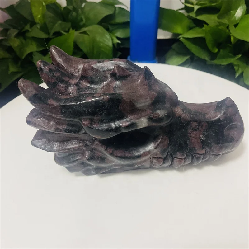 Hot Selling Nature Crystal Red Gemstone Garnet Dragon Skulls Head Carved For Ornament