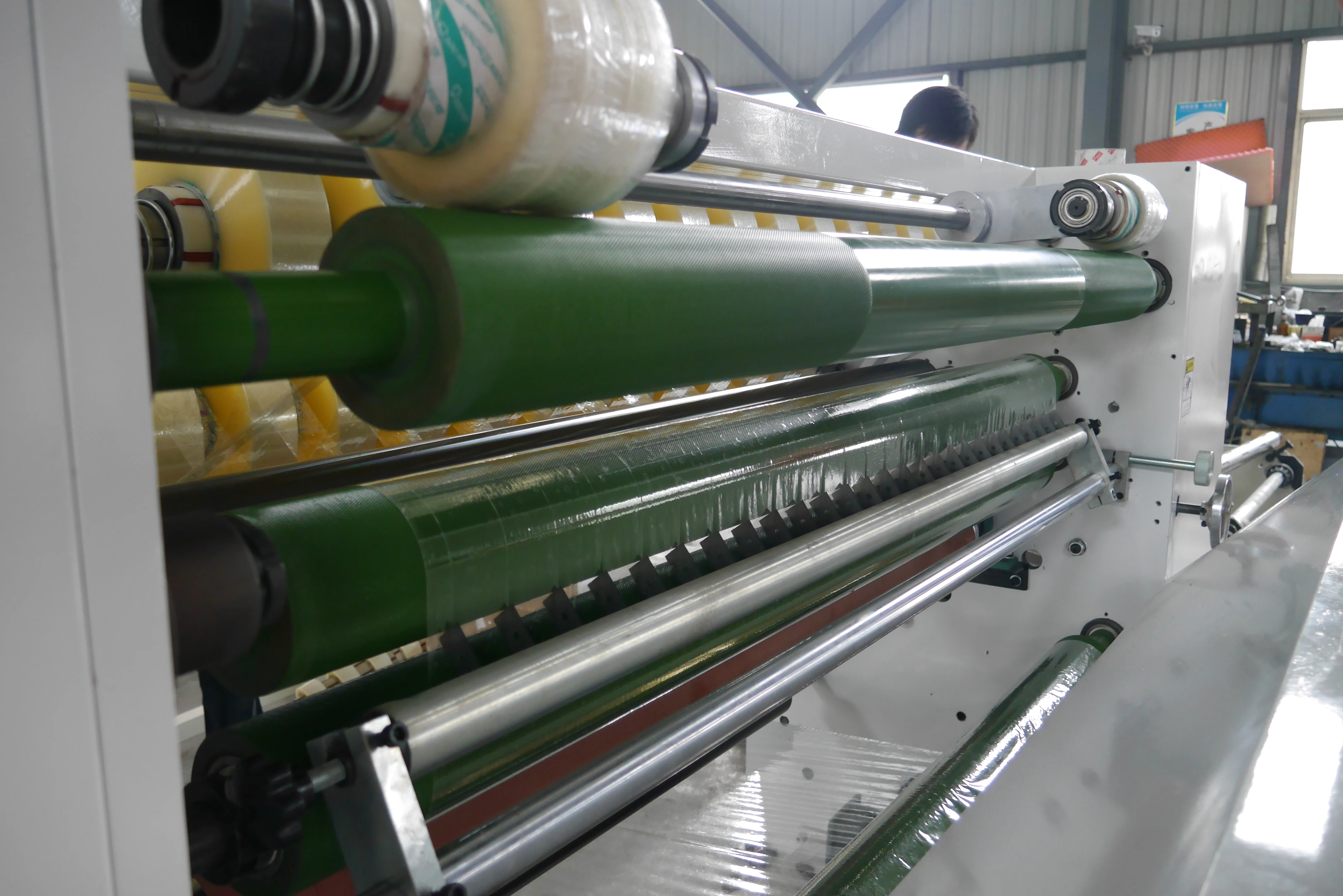 jumbo roll slitter rewinder machine