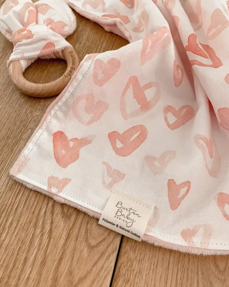 Новый деревянный детский Прорезыватель для зубов с розовыми сердечками кольцо прорезывания детское одеяло