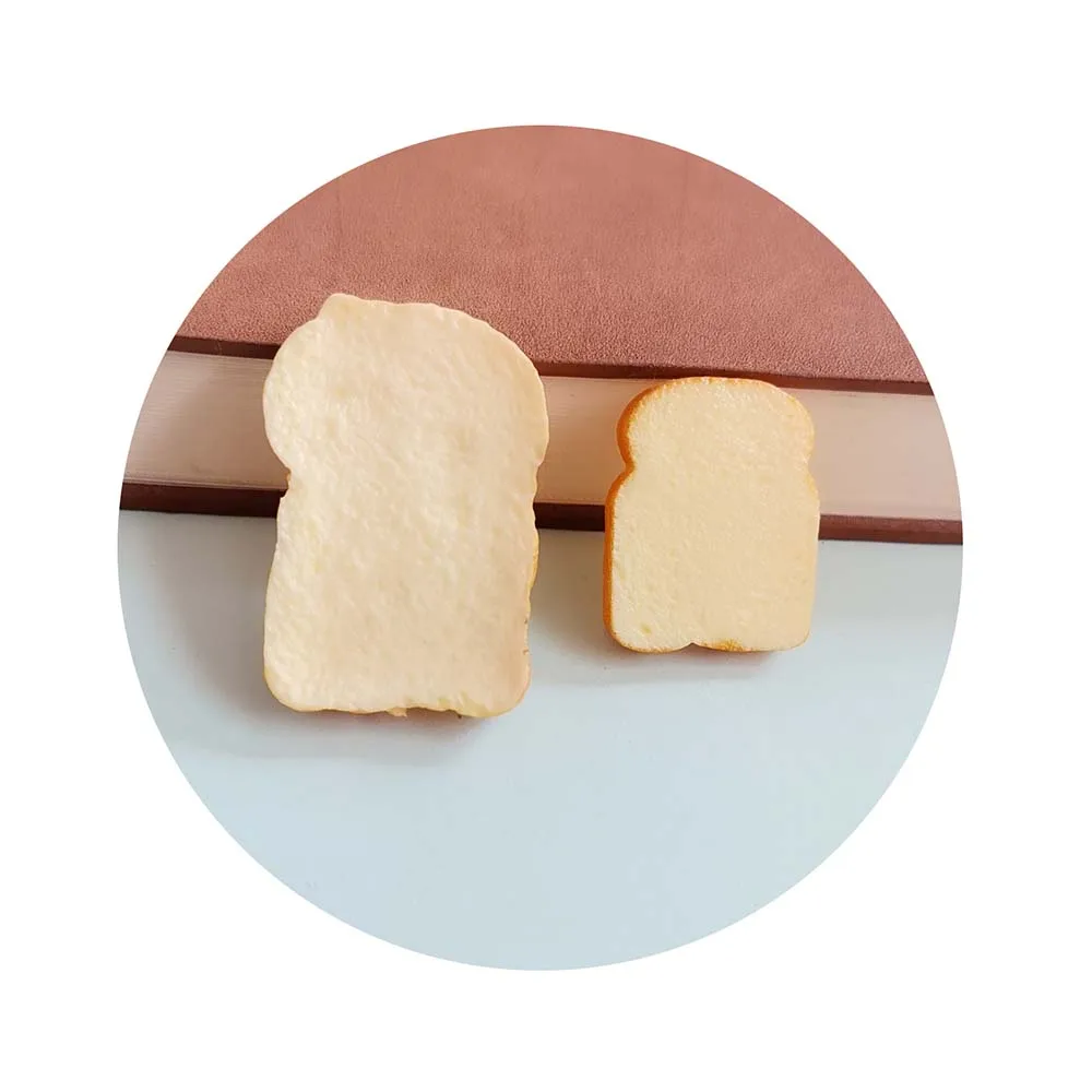 Bread Mini Charm Mini Toast Model Anti-Fade Fine Workmanship Simulated Creative Eye-catching Decorate Resin Toast Miniature