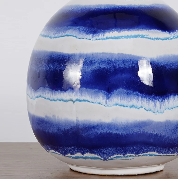 hotel home decorative unique design living room bedroom Chinese blue and white ceramic table lamps