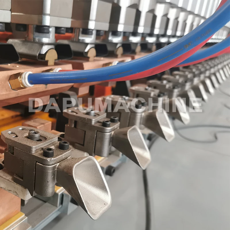 European design 4-12mm Reinforcement Trench Mesh Steel Rebar Welded Machine