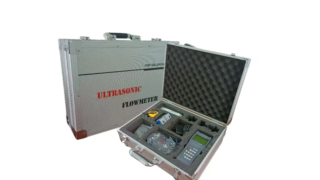 TSONIC TDS-100H handheld clamp on ultrasonic flowmeter price in China