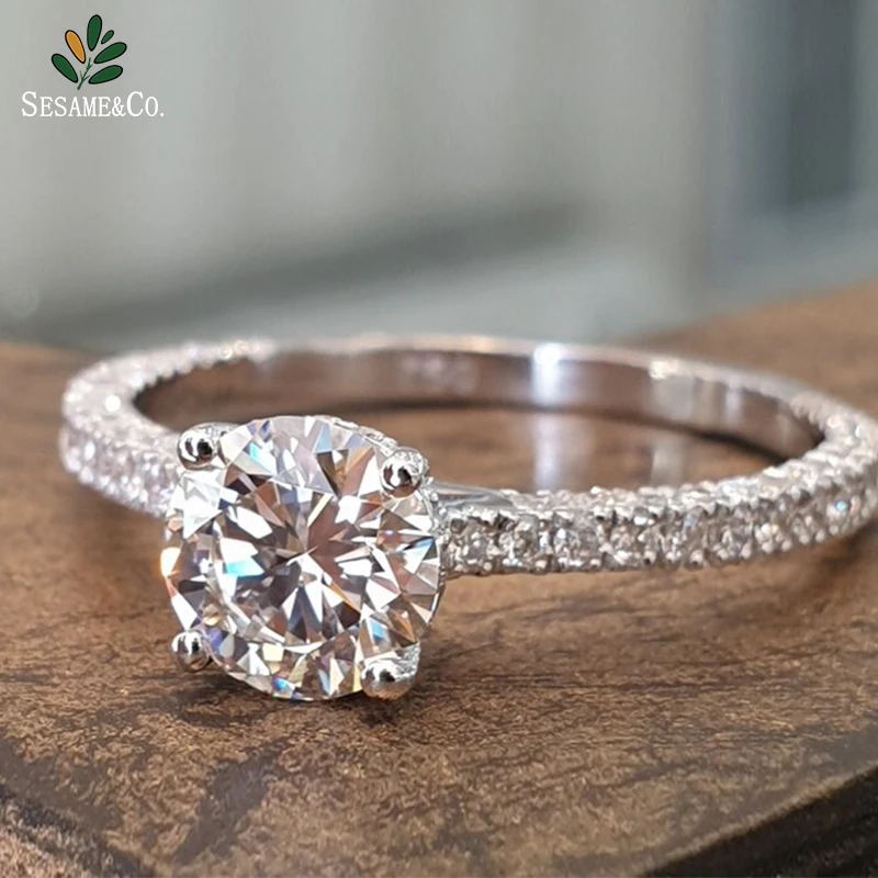 Unique Design Engagement Ring Diamond 18k White Gold Eternity Diamond Band Solitaire Diamond Engagement Rings For Women