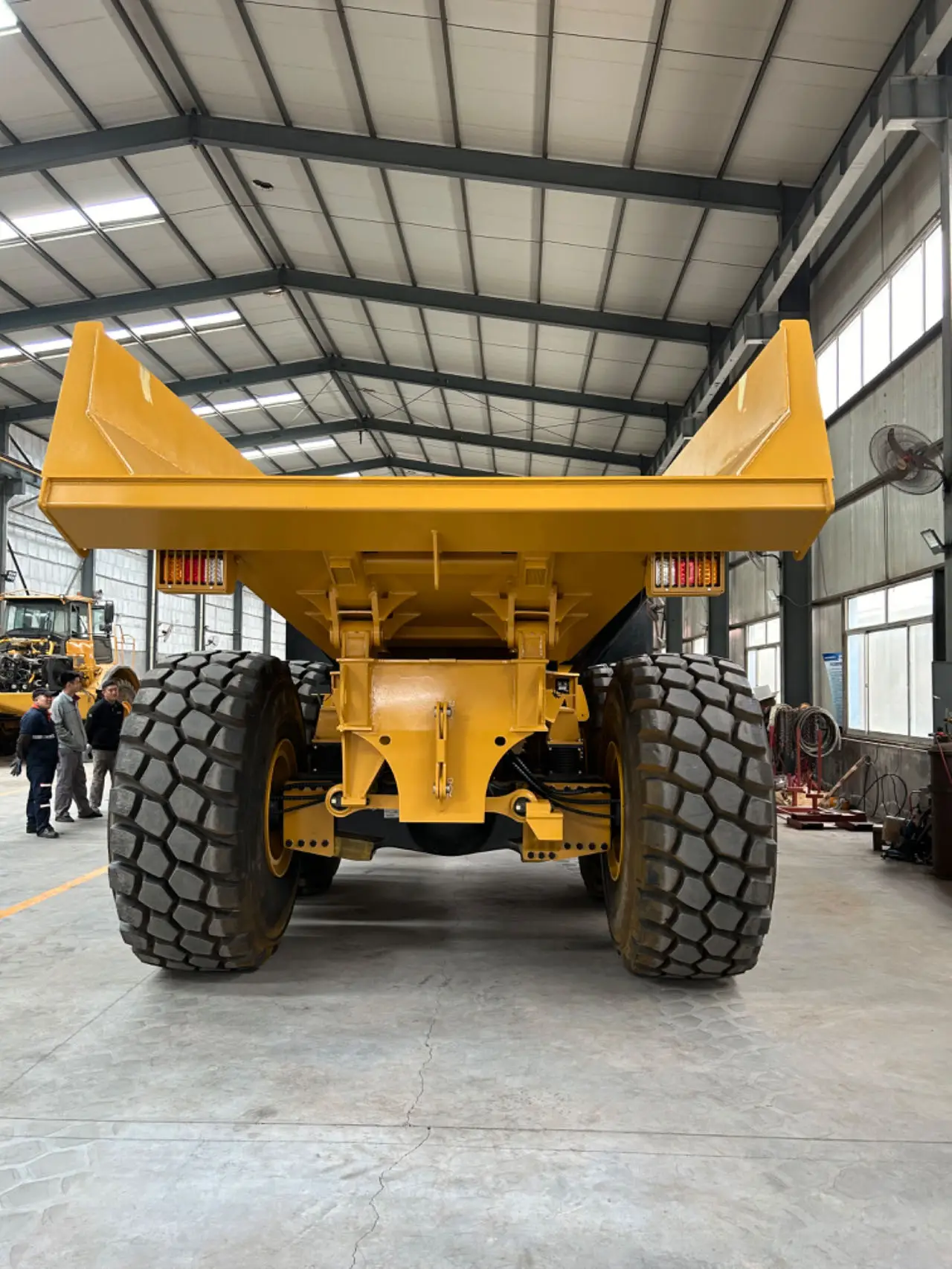 High Quality Minle Mine Heavy Dump Truck Factory Direct Sale for Mining and Construction
