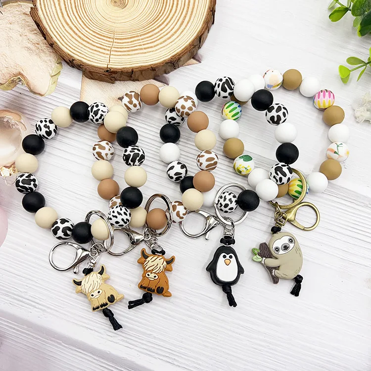 Highland Cow beaded bracelet keychain Goat Moose Penguin Silicon beaded bracelet keychain Car keychain